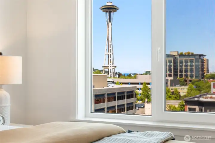 The bedroom has views too!