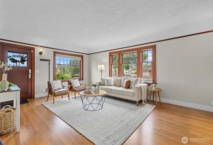 Lots of natural light to deflect against Seattle winter dolsrums.