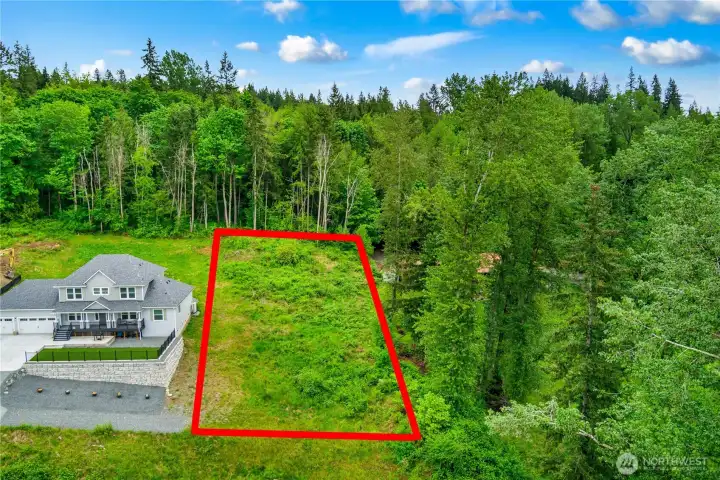 Boundry lines depict the approximate building