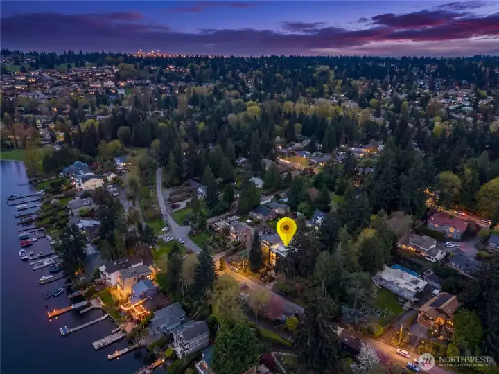 Hidden off the beaten path yet close to everything. The Burke-Gilman Trail is just steps away. Experience true PNW living at its finest.