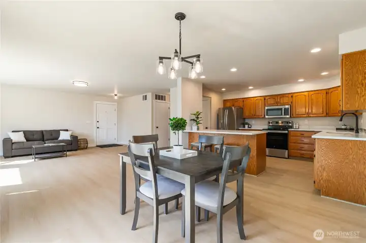 Large dining area, too?  Everything is so big in this unit!