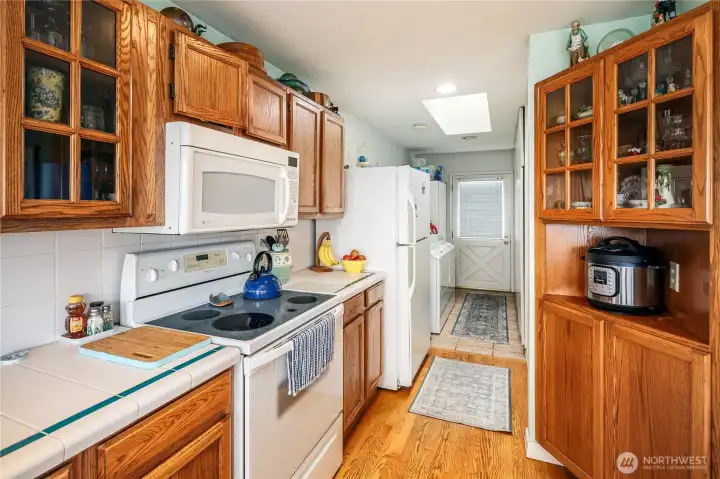 Kitchen to Laundry