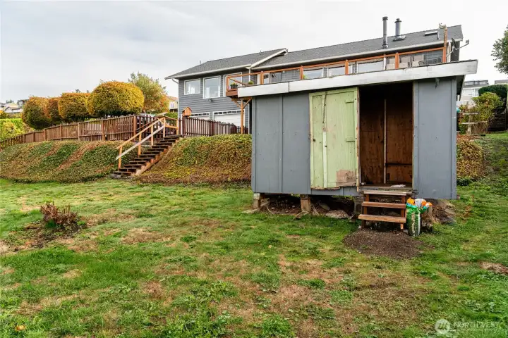 Shed