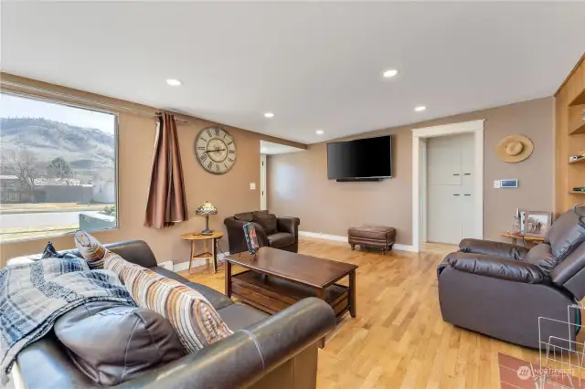 Front entry way + living room