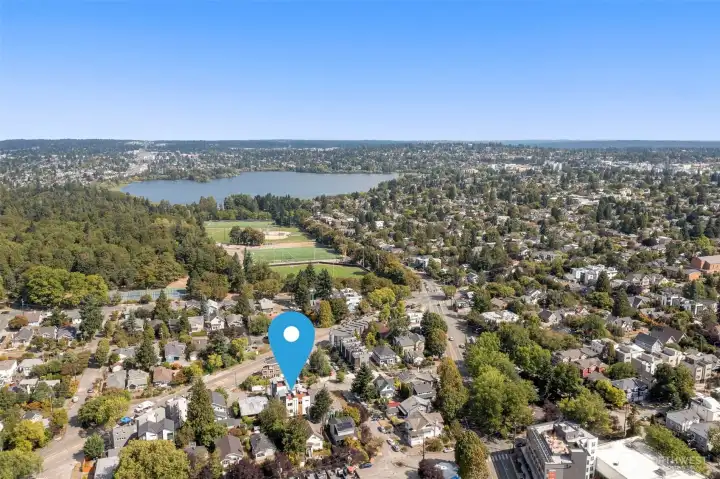 Expansive aerial views showcase proximity to Green Lake, Fremont, and the University District, placing the best of Seattle at your fingertips.