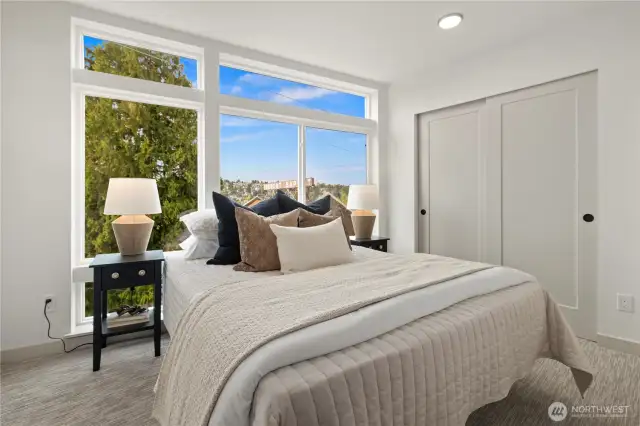 Photos are of a similar listing for illustrative purposes.
