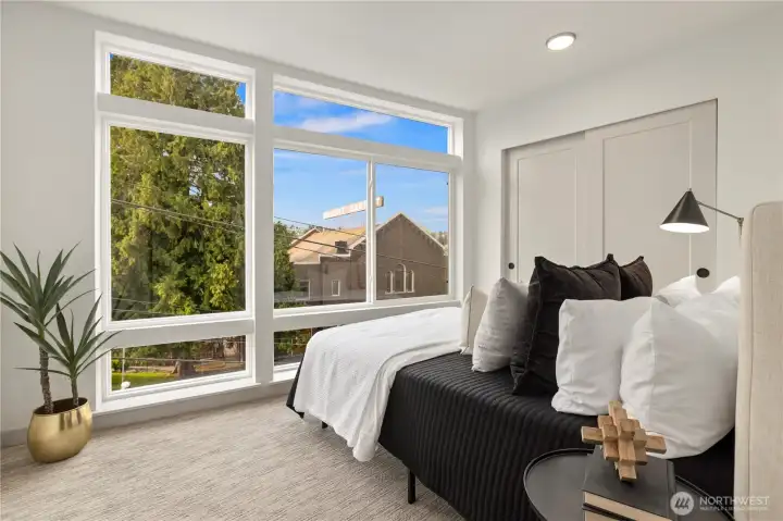 Photos are of a similar listing for illustrative purposes.