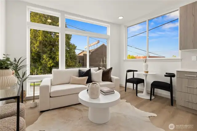 Photos are of a similar listing for illustrative purposes.