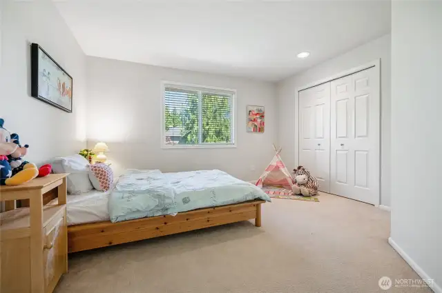4th bedroom on 2nd floor
