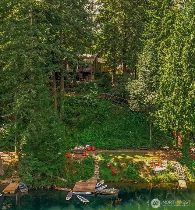Aerial of recreation lot access included.
