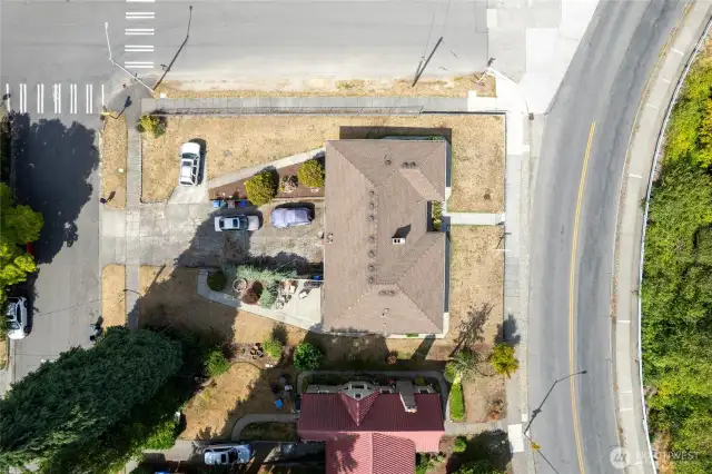 Massive corner lot, 3 total, can be subdivided