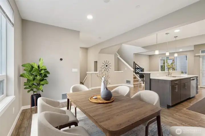 Spacious Dining area