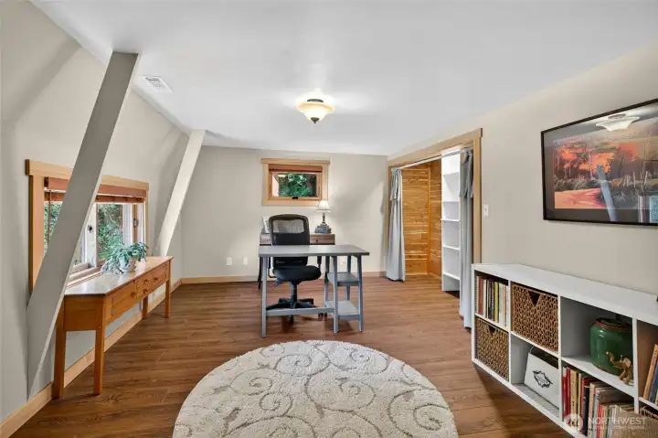 2nd story bedroom #1 with lots of light. 2nd story bedroom #1 with lots of light.