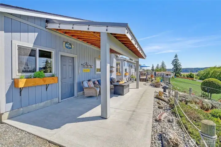 Enjoy beautiful views from every angle.