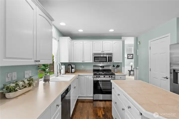 Plenty of counter space to create!