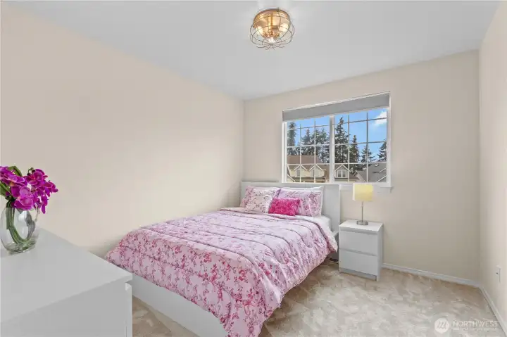 Bedroom 3 also can fit a good amount of furniture