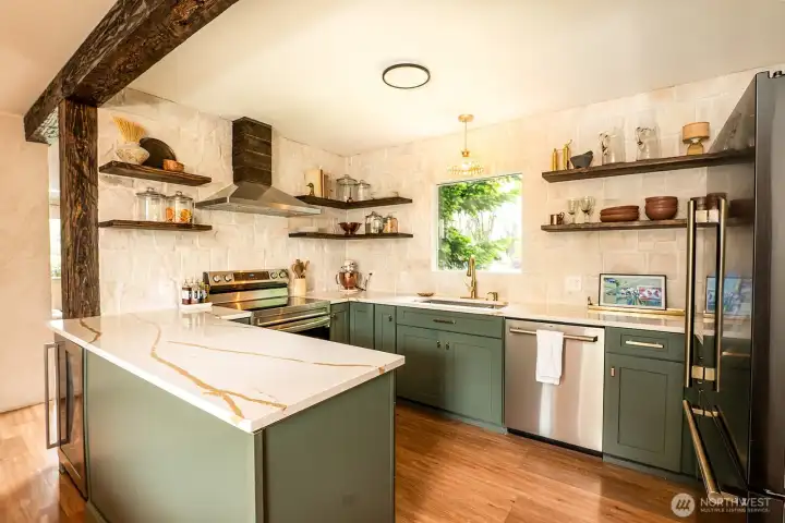 Cottage inspired kitchen with updated appliances