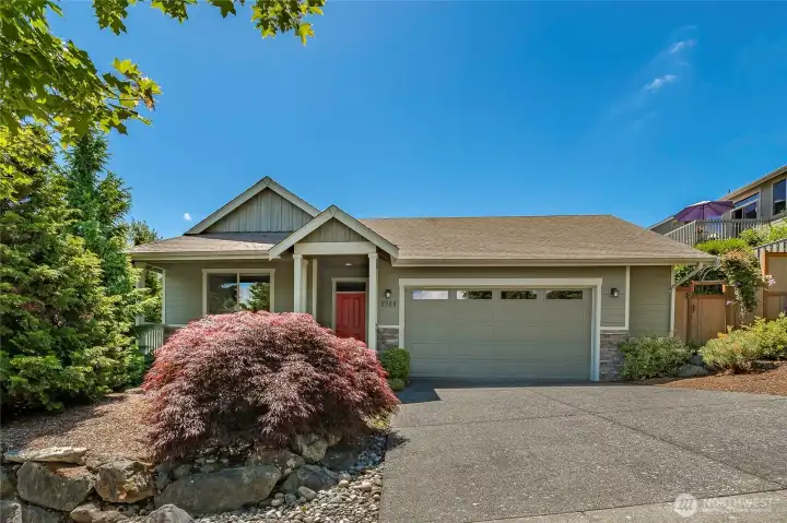 Single story home in Highlands II neighborhood built in 2012 by Skeers Construction. Single story home in Highlands II neighborhood built in 2012 by Skeers Construction.