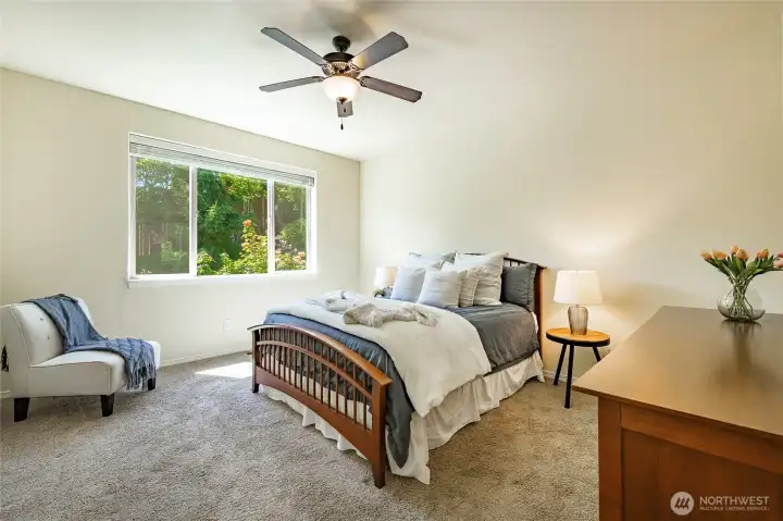 Spacious primary bedroom Spacious primary bedroom
