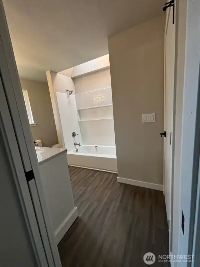 main/primary bath