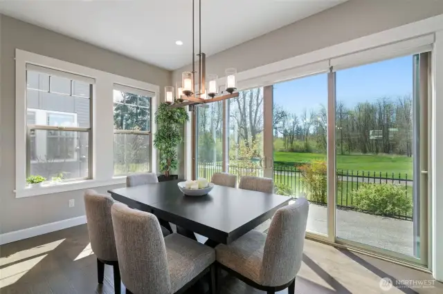 Dining with gorgeous views of the Golf Course