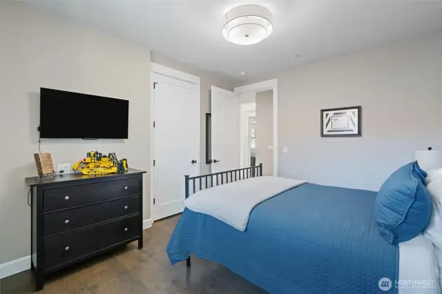 Bedroom #2