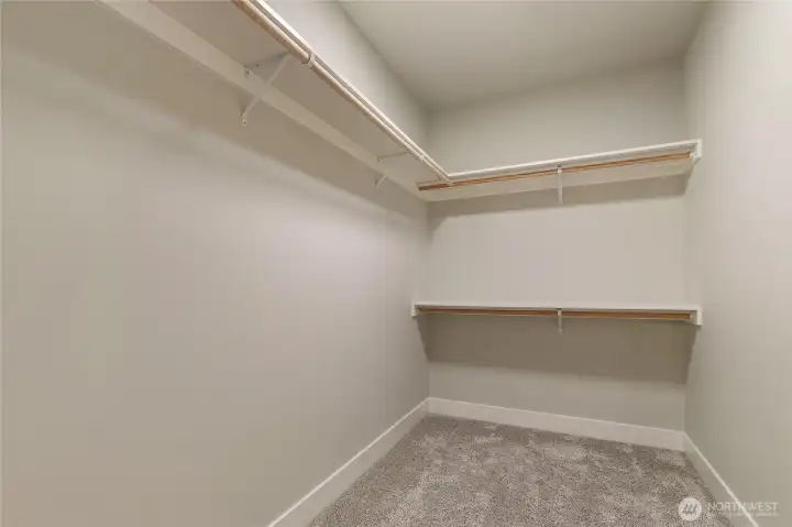 Walk-in closet