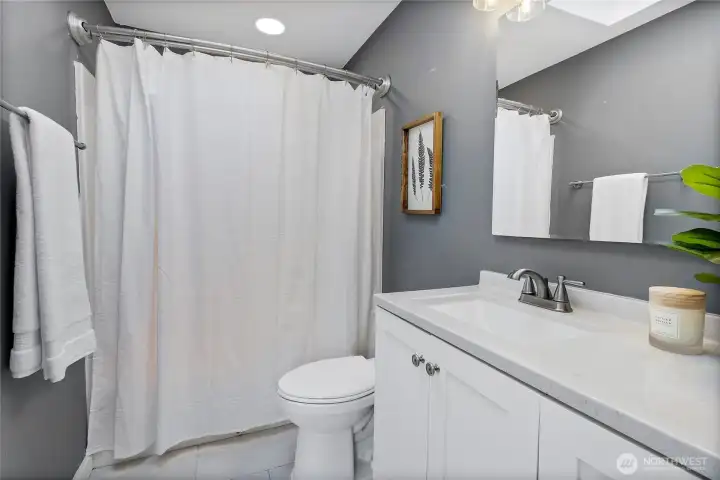 Upstairs full bath