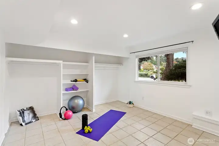 Bonus room on the lower floor.