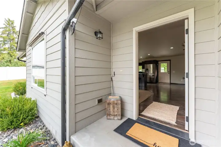 Welcoming front entry