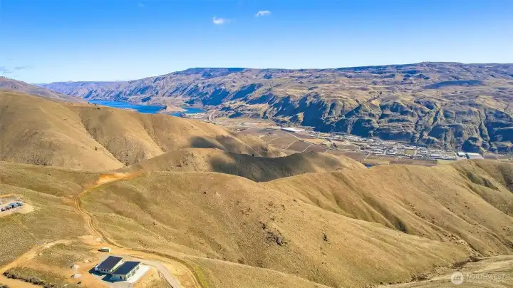 Established driveway access already in place