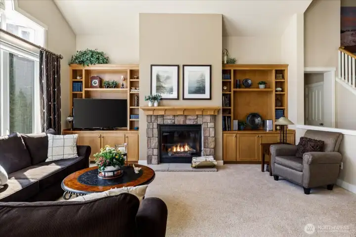 A welcoming gathering space anchored by warmth and functionality