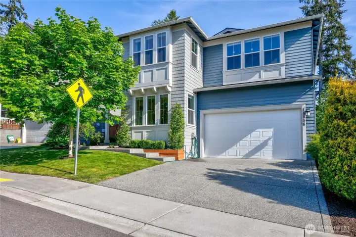 Welcome to this move-in ready, highly desirable floor-plan, within the Mountain Aire Community! Welcome to this move-in ready, highly desirable floor-plan, within the Mountain Aire Community!