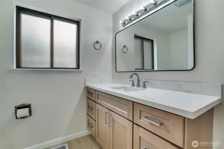 Guest Bathroom on the main floor