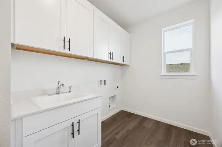 Photo not of actual home