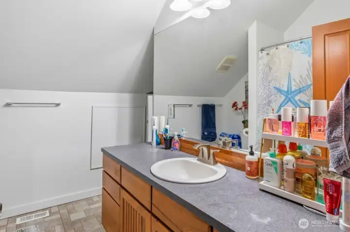 Full Bath upstairs