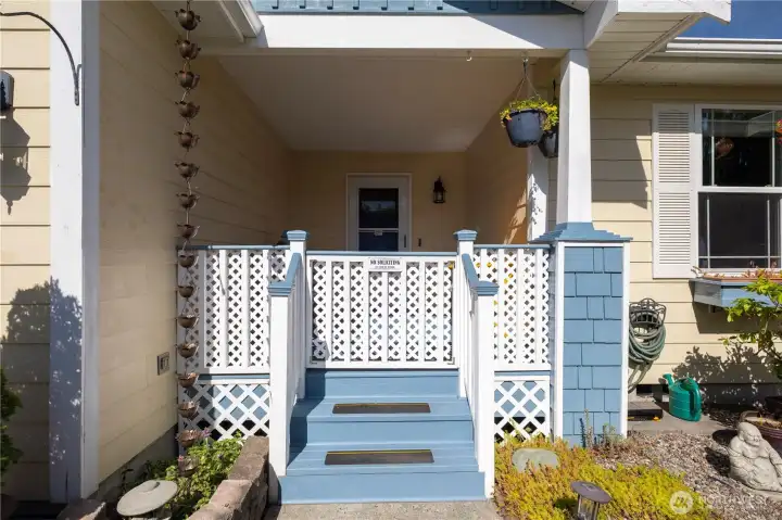 Covered porch