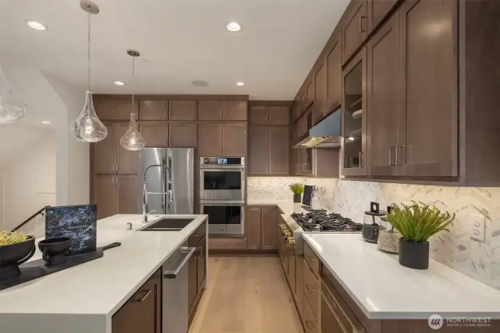 Photos of the Kinney model home for illustration purposes only & are not of the Kinney available for purchase. Home selections will vary. Photos of the Kinney model home for illustration purposes only & are not of the Kinney available for purchase. Home selections will vary.