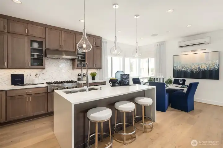 Photos of the Kinney model home for illustration purposes only & are not of the Kinney available for purchase. Home selections will vary. Photos of the Kinney model home for illustration purposes only & are not of the Kinney available for purchase. Home selections will vary.