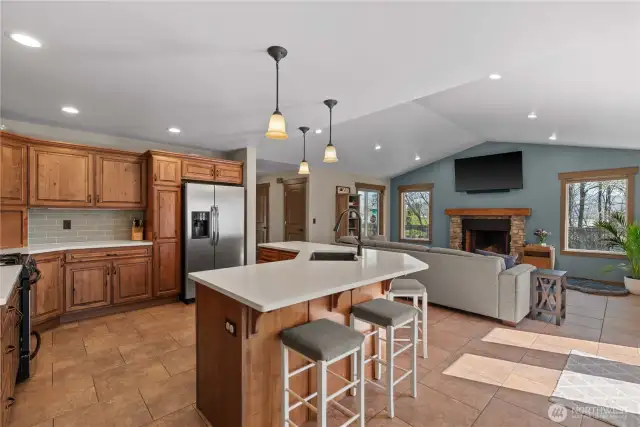 Kitchen & Living Room Main Floor