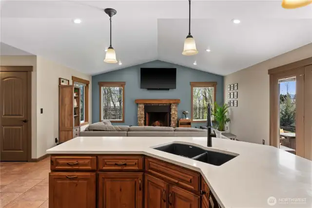 Kitchen & Living Room Main Floor