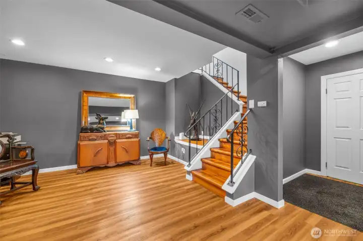 Stairs leading from the basement to the main floor.