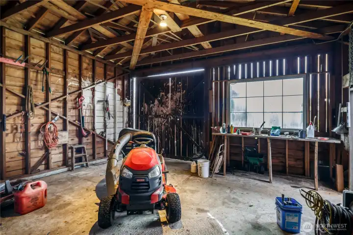 Large shop #2 with work bench and 220 power Large shop #2 with work bench and 220 power