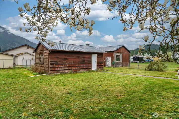 View of shops exteriors from the backyard. View of shops exteriors from the backyard.