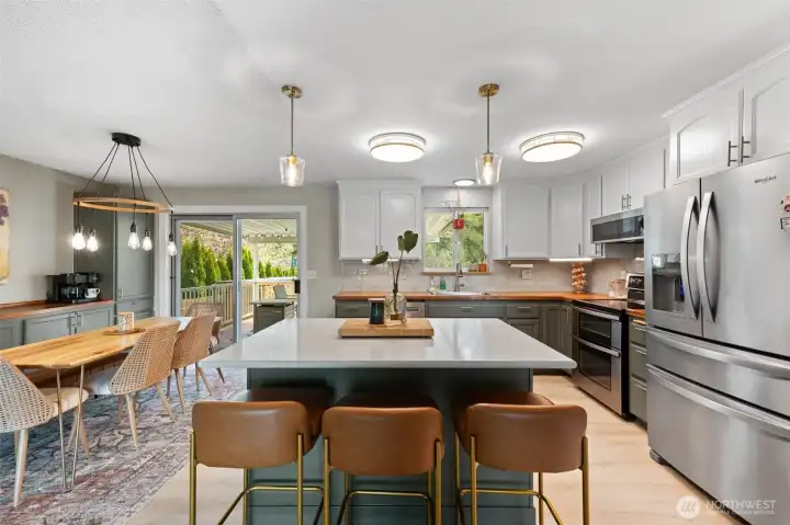 Large island in kitchen