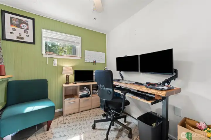 Flex space in garage for office or workshop