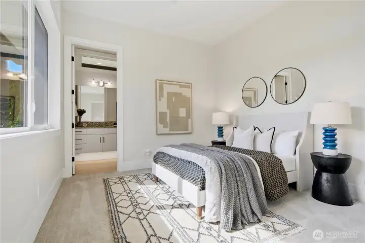 Private main-floor ensuite—ideal for guests or multi-generational living