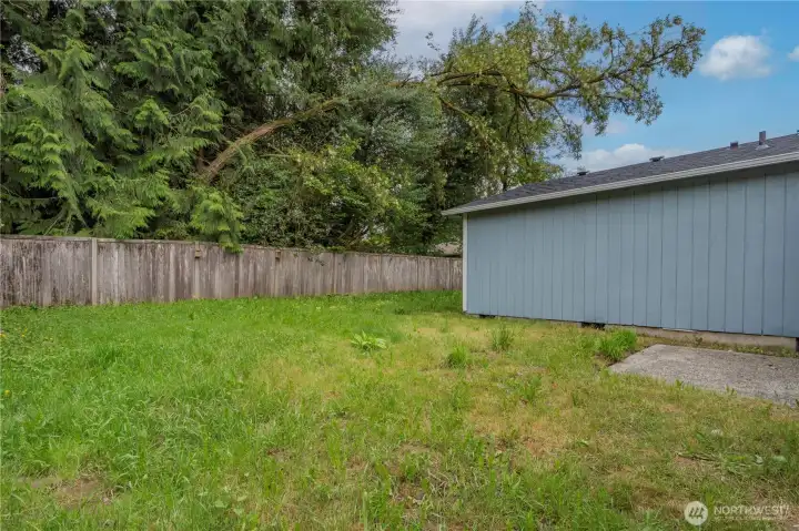 Very private fenced backyard