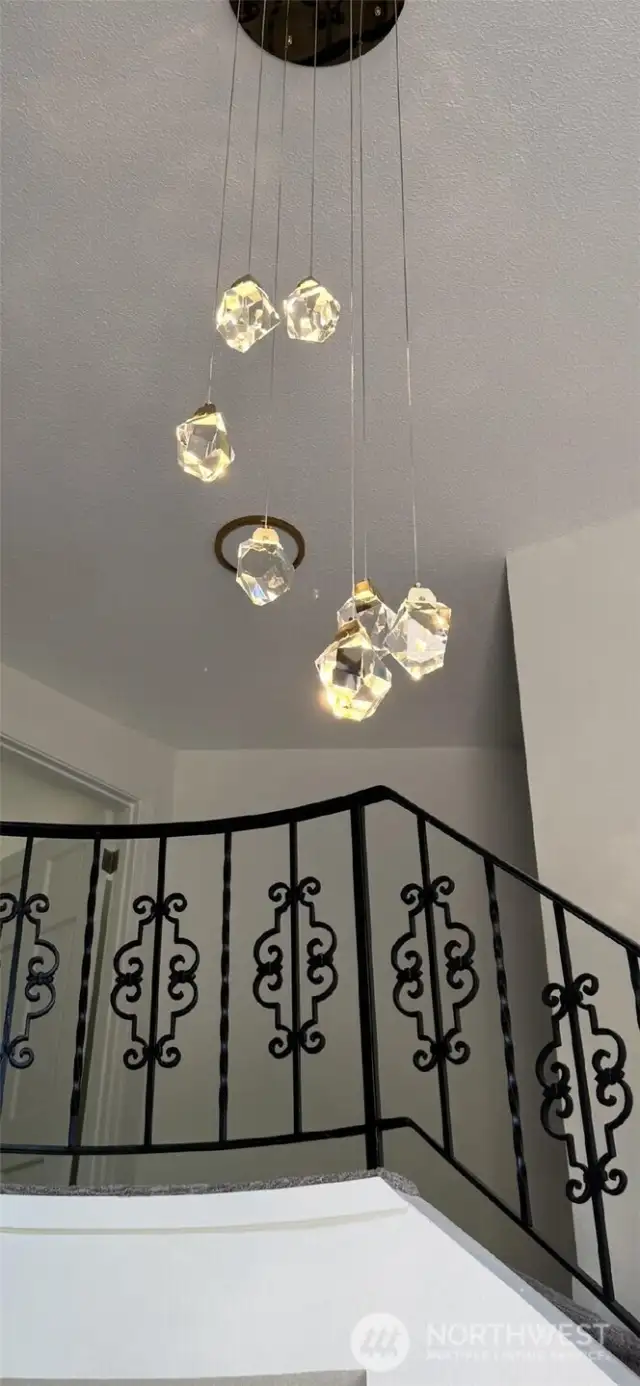 This house is a Diamond like the light fixure in the entryway