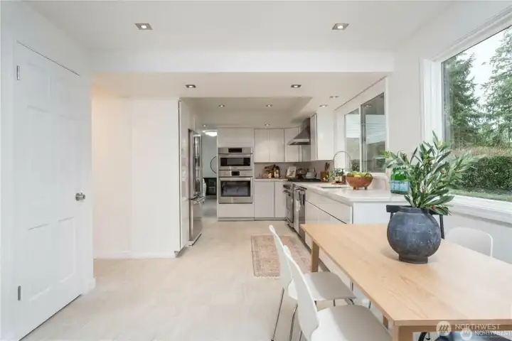 Breakfast nook